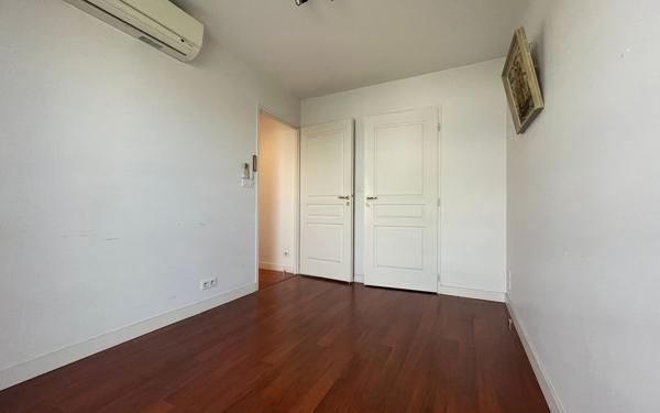 Appartement à vendre    4 pièces • 91 m2 La Rochelle