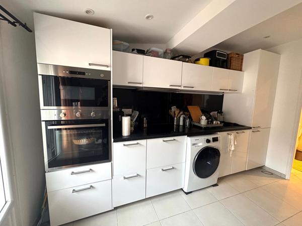 A LOUER - APPARTEMENT DE TYPE 2 - 30M² - CENTRE VILLE AIX EN PROVENCE