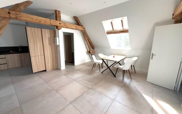 Appartement à louer    2 pièces • 50,04 m2 Saint-Chamond