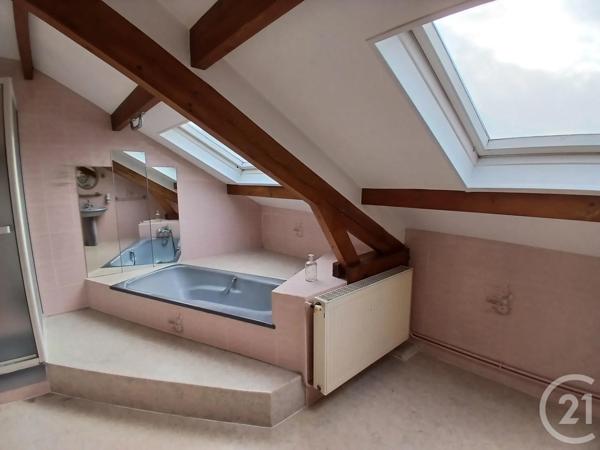 Appartement F6 à vendre  6 pièces - 112,45 m 2   BREHAL  - 50
