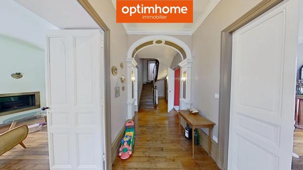 MAISON DE CENTRE VILLE 7 CHAMBRES