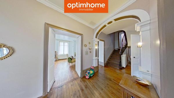 MAISON DE CENTRE VILLE 7 CHAMBRES