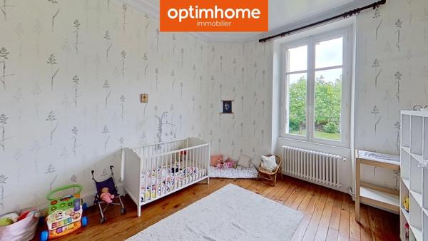 MAISON DE CENTRE VILLE 7 CHAMBRES