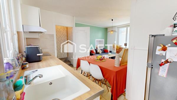 Maison de ville, 2 chambres et bureau proche François 1er