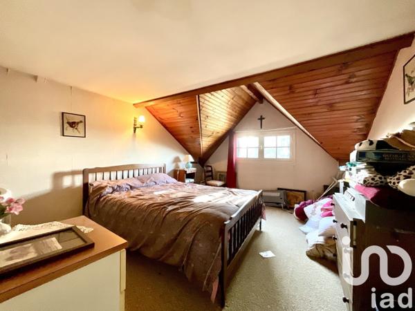 Maison traditionnelle 5 pièces de 100 m² à La Chaussée-Saint-Victor (41260)