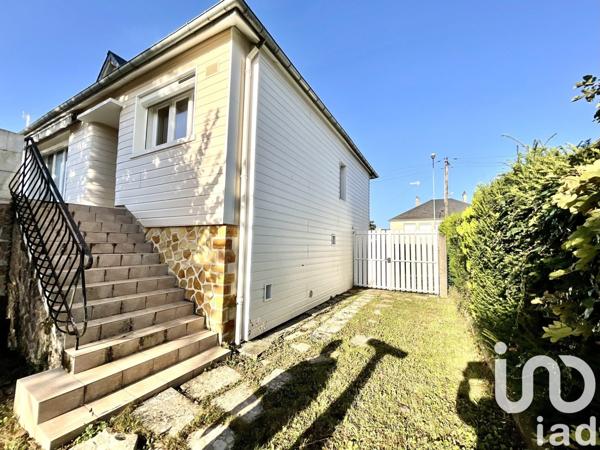 Maison traditionnelle 5 pièces de 100 m² à La Chaussée-Saint-Victor (41260)