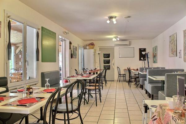 A Vendre Fonds de Commerce/BAR/TABAC/FDJ/PMU/RESTAURANT