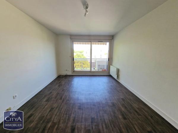 Appartement à vendre 2 pièces 46.8m² Saumur (49400)
