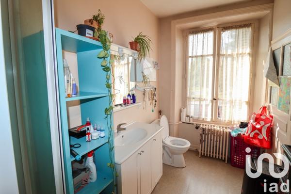 Maison à vendre 12 pièces 266 m² Neuvic