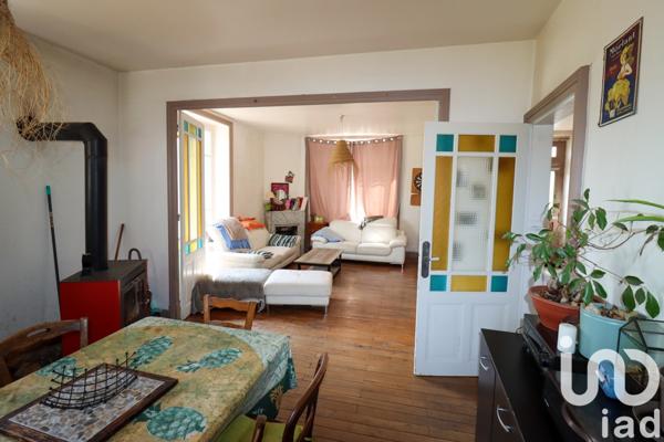 Maison à vendre 12 pièces 266 m² Neuvic