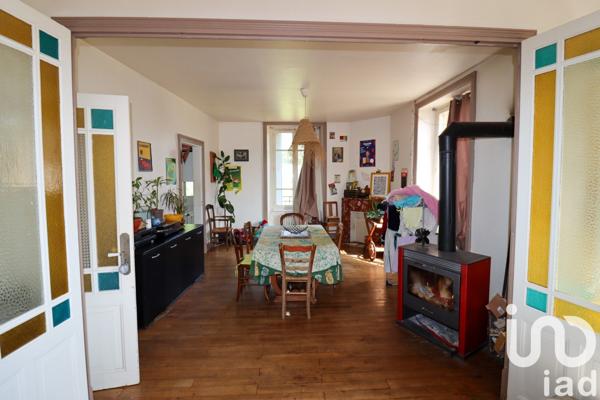 Maison à vendre 12 pièces 266 m² Neuvic