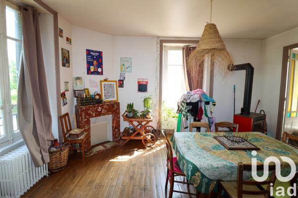 Maison à vendre 12 pièces 266 m² Neuvic