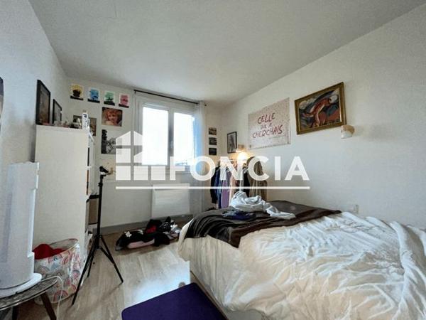 Location Appartement 3 pièces 53.3 m² - 12 RUE SAINT FIRMIN Lyon 69008