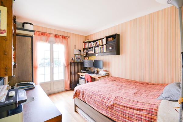 Maison familiale - 4 chambres €505 000 ** - Référence 1983