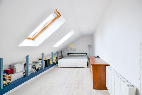 Maison familiale - 4 chambres €505 000 ** - Référence 1983