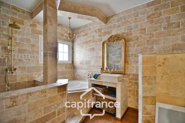 Dpt Saône et Loire (71), à vendre LOUHANS maison P4