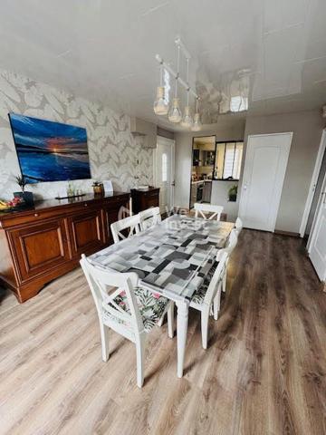 Maison familiale sur sous-sol total !