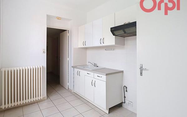 Maison à vendre    4 pièces • 79,90 m2 Le Pontet