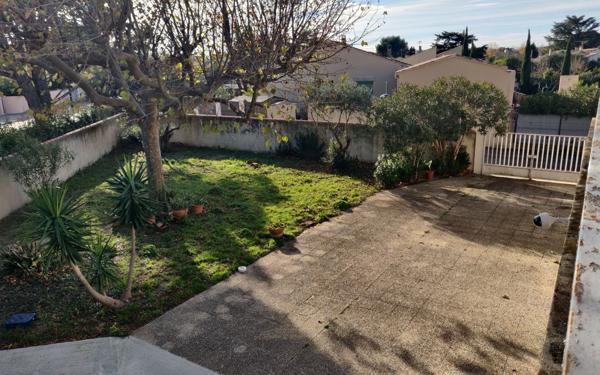 Maison à vendre    5 pièces •  Rognonas