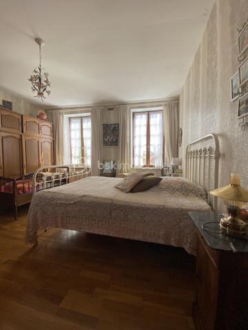 Maison ancienne de 195 m²