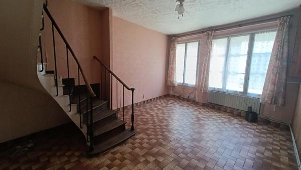 Maison Fere Champenoise 7 pièce(s) 130 m2