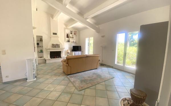 Maison à vendre    5 pièces • 126 m2 Six-Fours-les-Plages