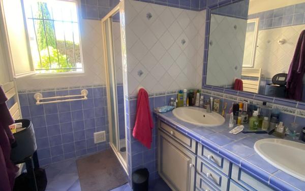 Maison à vendre    5 pièces • 126 m2 Six-Fours-les-Plages