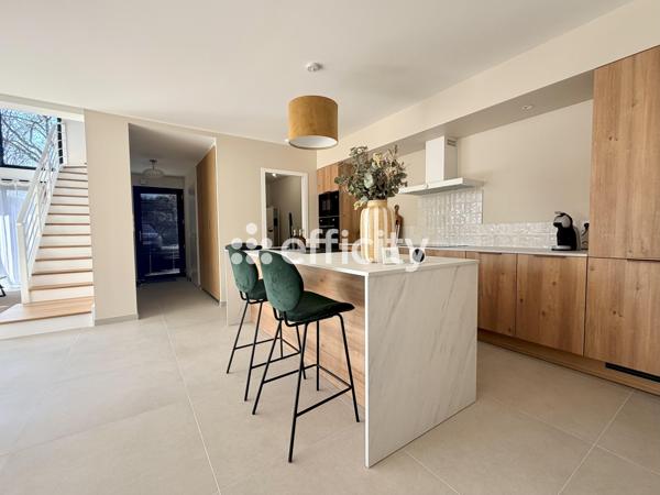 Maison 6 pièces - 145 m²