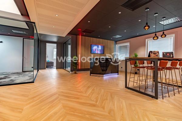 Local commercial à louer 1 pièces de 25 m² à Cergy