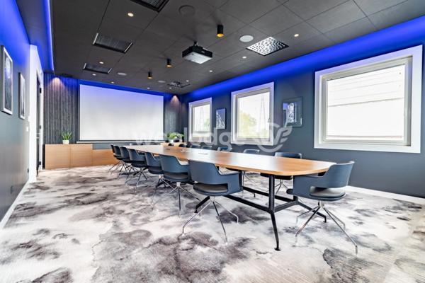 Local commercial à louer 1 pièces de 25 m² à Cergy