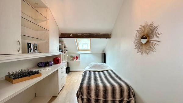 Incroyable vue pour cette maison avec piscine - 4 chambres - piscine - jacuzzi - sauna - garage