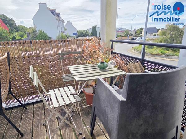 BEL APPT 2 PIECES AVEC TERRASSE