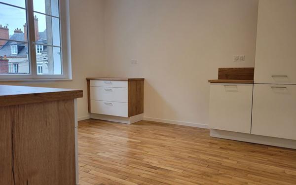 Appartement à louer    2 pièces •  Sully-sur-Loire