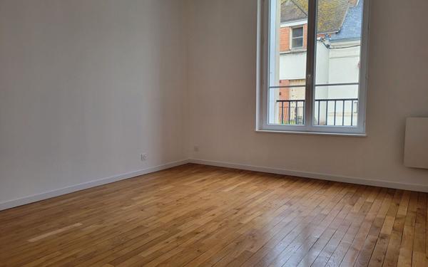 Appartement à louer    2 pièces •  Sully-sur-Loire