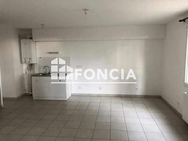Location Appartement 2 pièces 44.75 m² - RES. LES HAUTS DE DREUIL Dreuil Les Amiens 80470
