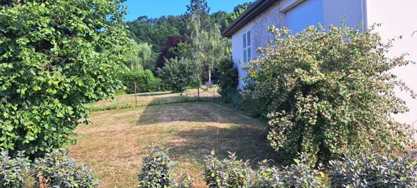 GUENANGE - Maison 3 chambres sur magnifique terrain de 25 ares - 105 m2