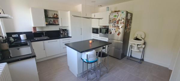 GUENANGE - Maison 3 chambres sur magnifique terrain de 25 ares - 105 m2