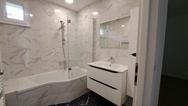 GUENANGE - Maison 3 chambres sur magnifique terrain de 25 ares - 105 m2