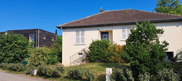 GUENANGE - Maison 3 chambres sur magnifique terrain de 25 ares - 105 m2