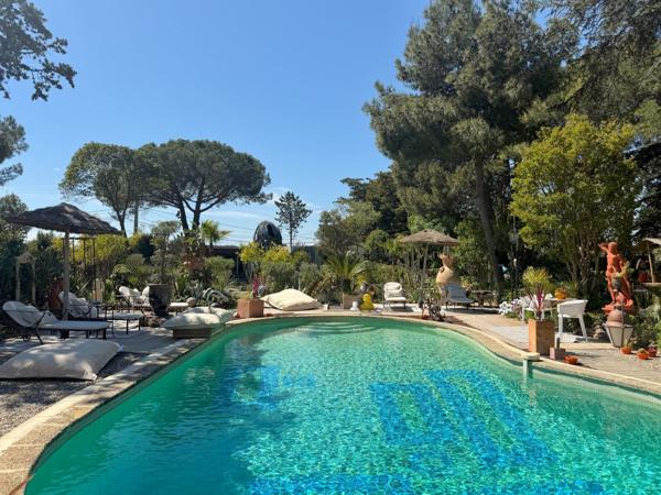 Vente Maison de luxe Béziers 7 Pièces 295 m²