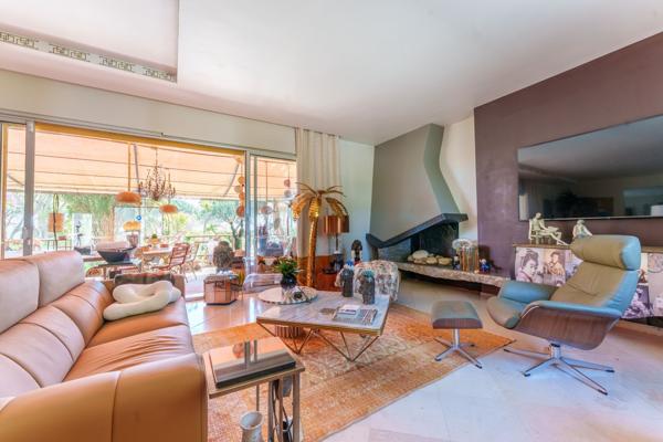 Vente Maison de luxe Béziers 7 Pièces 295 m²