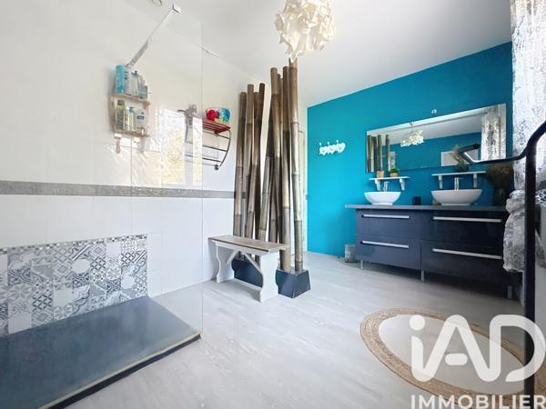 Maison à vendre 6 pièces 142 m² Terrasson-Lavilledieu