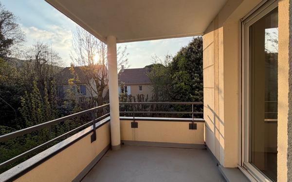 Appartement à louer    4 pièces • 75,35 m2 Morsang-sur-Orge