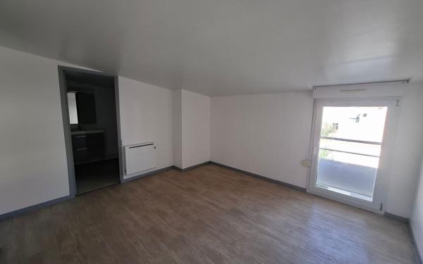 Immeuble à vendre    6 pièces • 118,65 m2 Reims