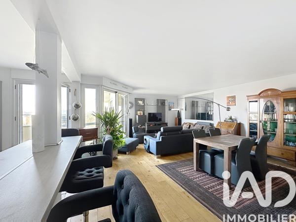 Appartement à vendre 4 pièces 96 m² Courbevoie