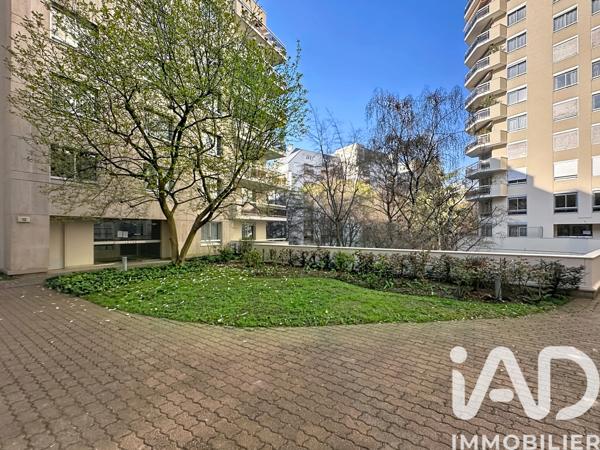 Appartement à vendre 4 pièces 96 m² Courbevoie
