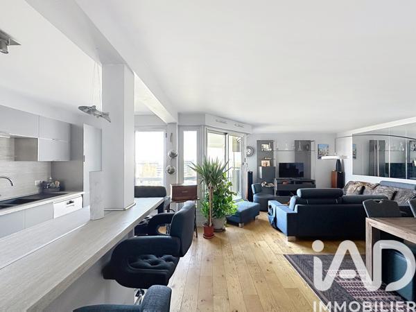 Appartement à vendre 4 pièces 96 m² Courbevoie