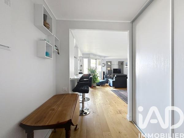 Appartement à vendre 4 pièces 96 m² Courbevoie