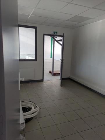 Local/bureau à louer CHAMBERY (73) 280 m²