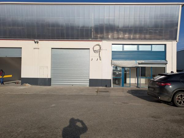 Local/bureau à louer CHAMBERY (73) 280 m²